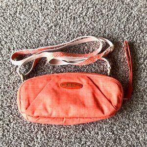 Keen Hazel Wristlet Wallet
